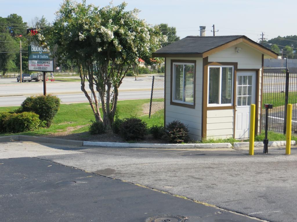 Budgetel Inn And Suites Lodge West 외부 사진