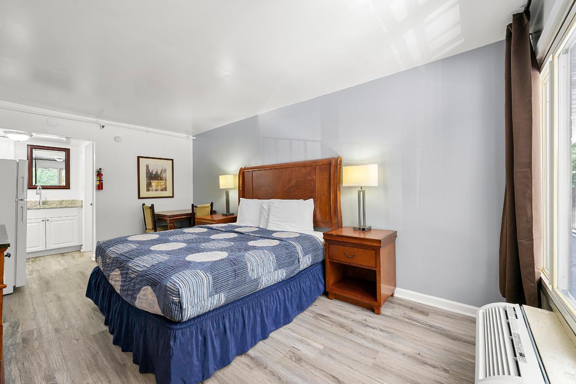 Budgetel Inn And Suites Lodge West 외부 사진