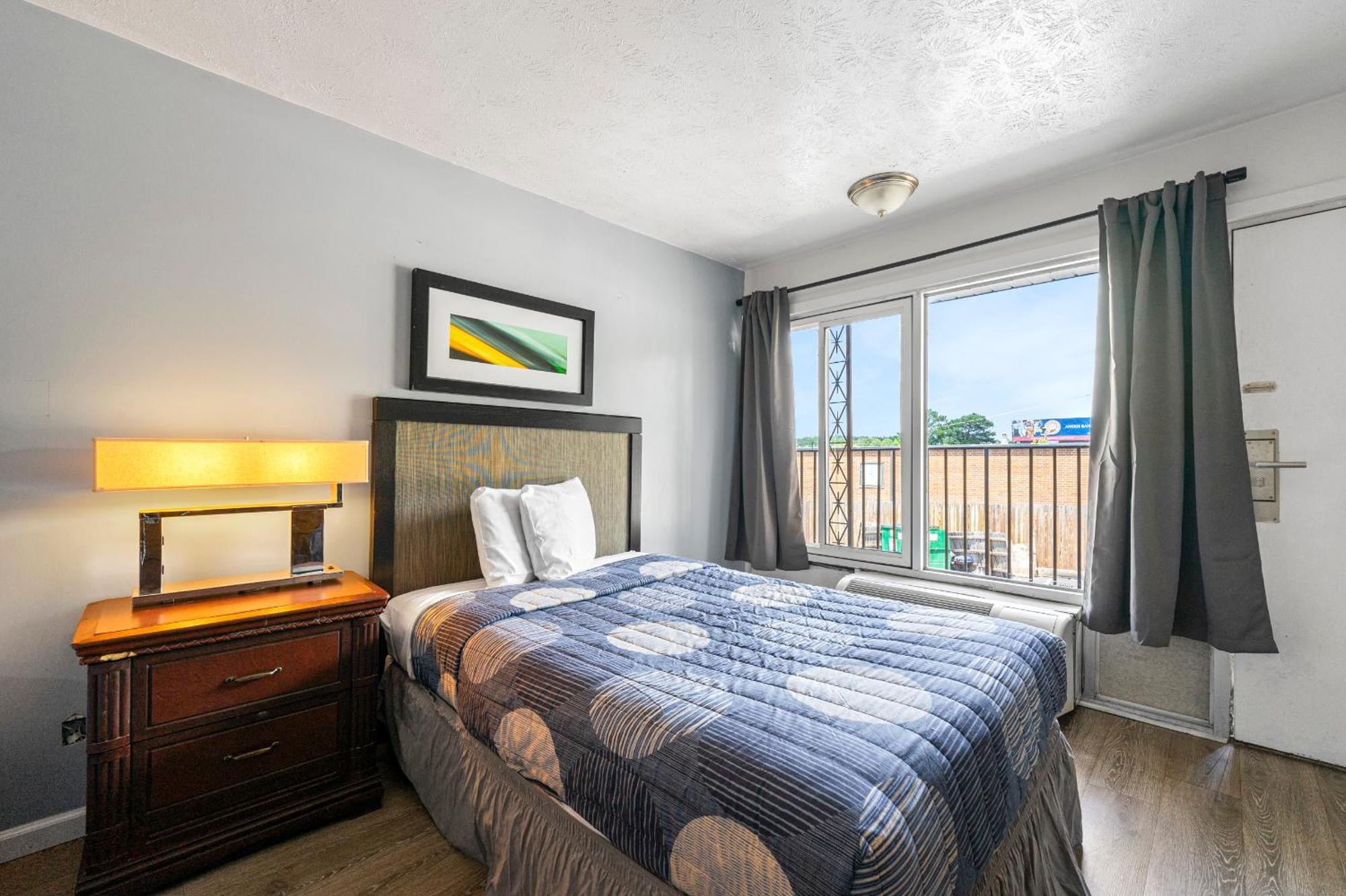 Budgetel Inn And Suites Lodge West 외부 사진