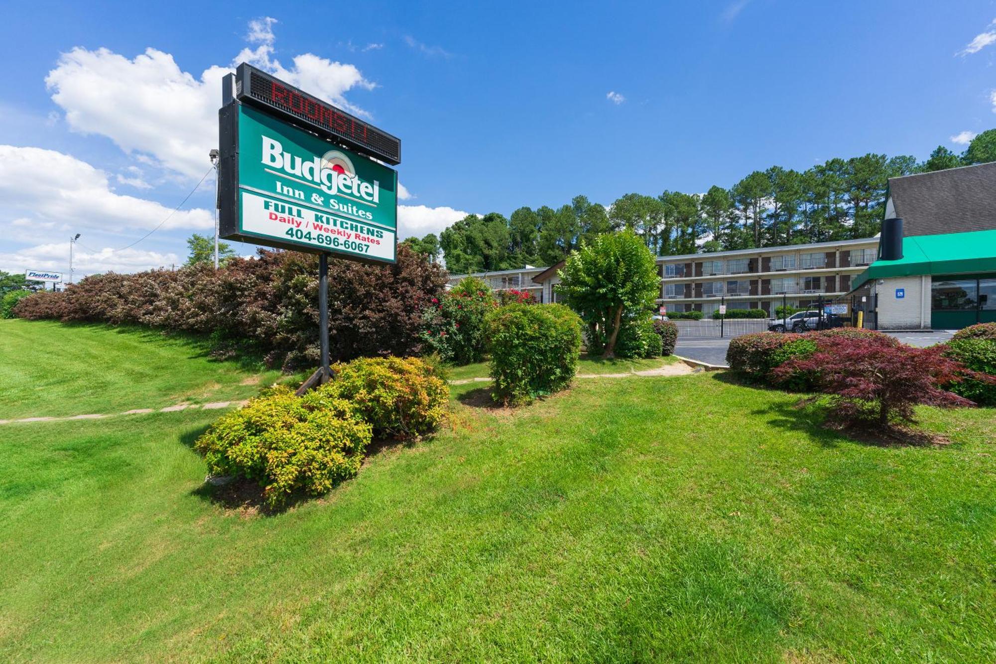 Budgetel Inn And Suites Lodge West 외부 사진
